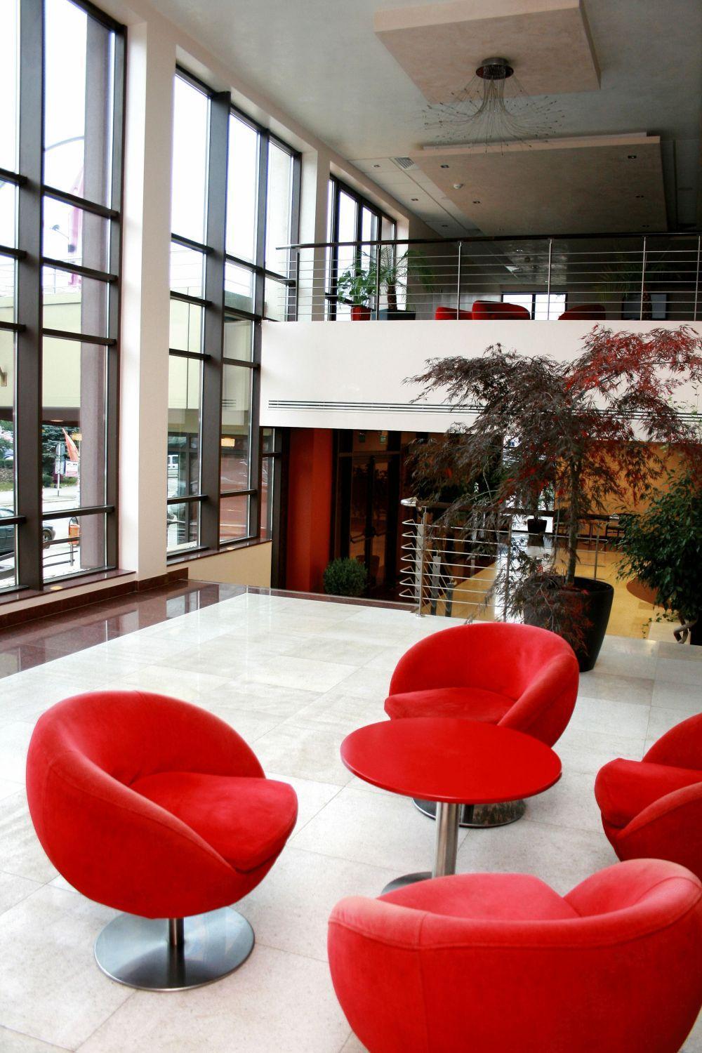 Hotel Rapsodia City Center Botosani Exterior photo